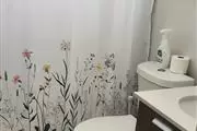 $650 : Habitación compartida thumbnail