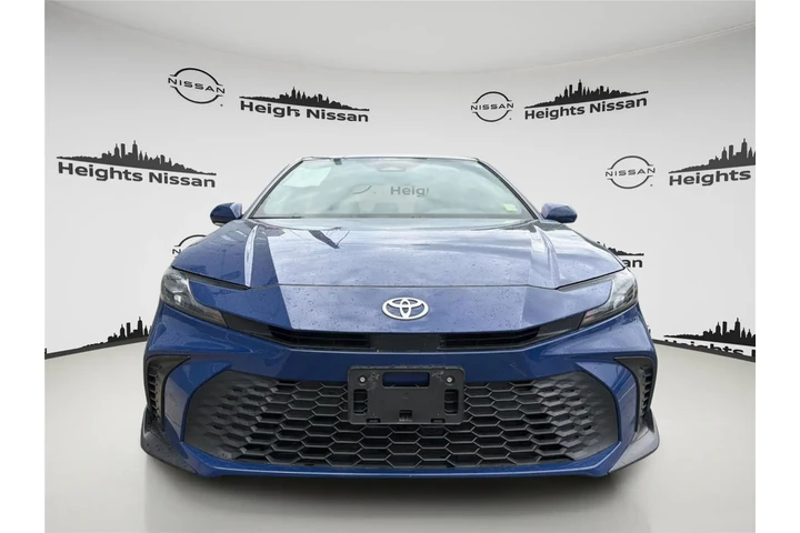$26290 : Toyota Camry 2025 SE 4dr Sed image 8