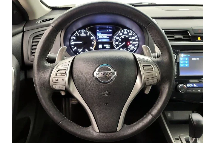 $14998 : Nissan Altima 2015 3.5 SL 4d image 10