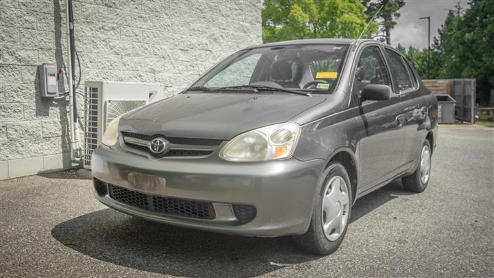 $5200 : PRE-OWNED 2003 TOYOTA ECHO image 1