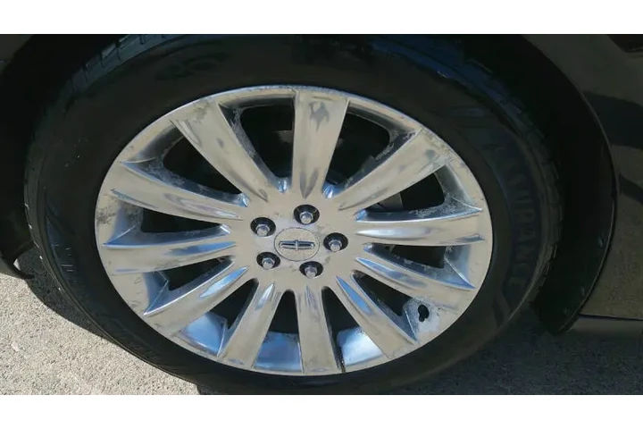 $4899 : 2010 MKS EcoBoost image 10