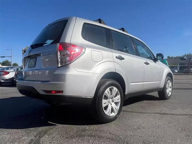 $7850 : 2009 SUBARU FORESTER image 4