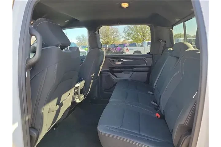 $30950 : Ram 1500 2022 4x2 Big Horn 4 image 9