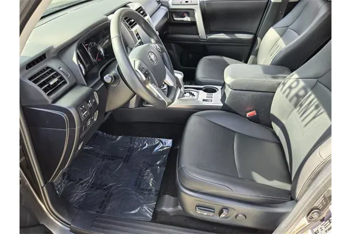 $39947 : Toyota 4Runner 2023 4x4 TRD image 10