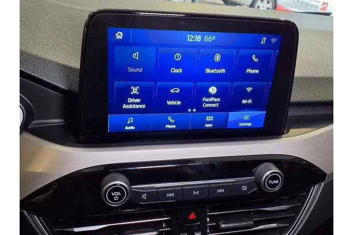 $16998 : Ford Escape 2020 SE 4dr SUV image 6