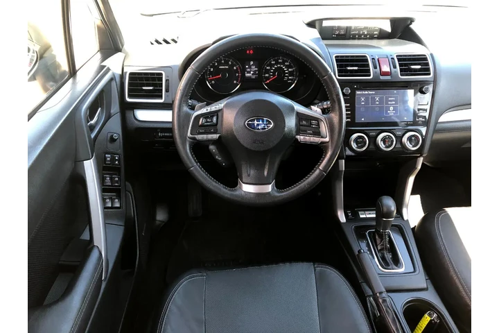 $12990 : 2016 Forester 2.0XT Touring image 8