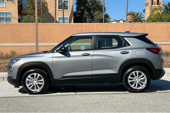 $19611 : Chevrolet Trailblazer 2023 L image 7