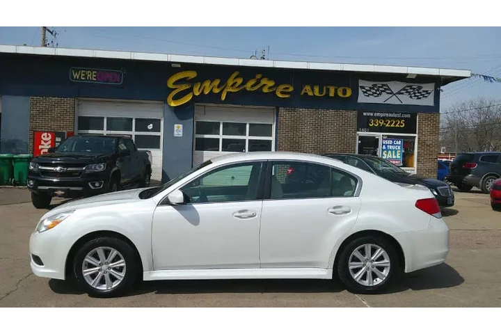 $7999 : 2011 Legacy 2.5i Premium image 1