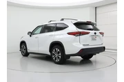 $38998 : Toyota Highlander Hybrid 202 thumbnail