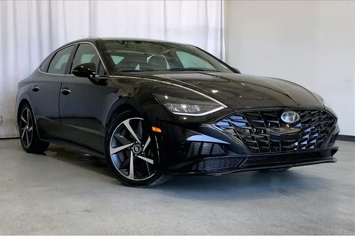 $18341 : Hyundai SONATA 2021 SEL Plus image 1