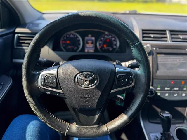 $13900 : 2017 TOYOTA CAMRY image 8