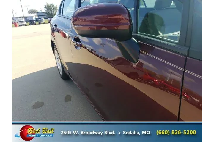 $12995 : Honda Civic 2015 LX 4dr Seda image 9