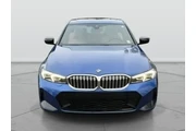 $39745 : BMW 3 Series 2025 AWD 330i x thumbnail