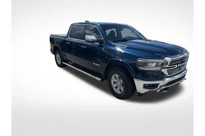 $35796 : Ram 1500 2022 4x2 Laramie 4d image 2