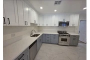 $1700 : 3 habitaciones, 2 baños, North thumbnail