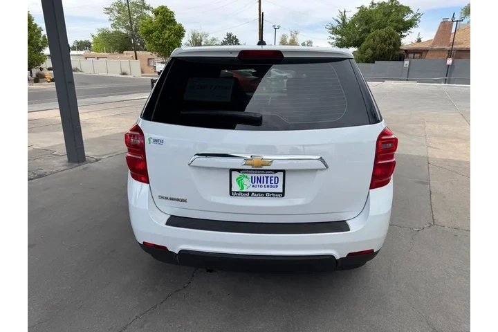 2017 Equinox LS 2WD image 6