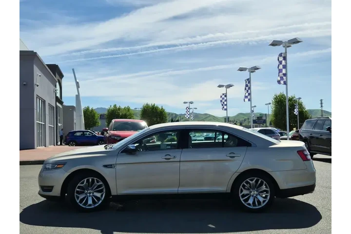 $14900 : Ford Taurus 2017 Limited 4dr image 7