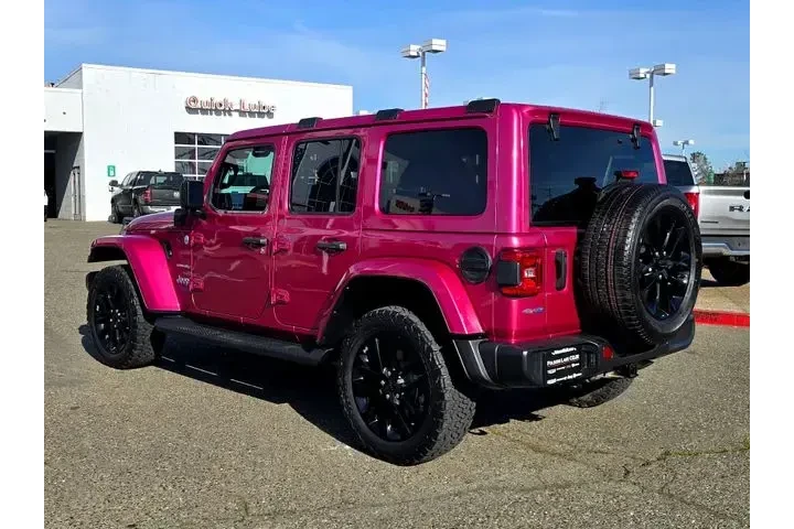 $31900 : Jeep Wrangler Unlimited 2021 image 6