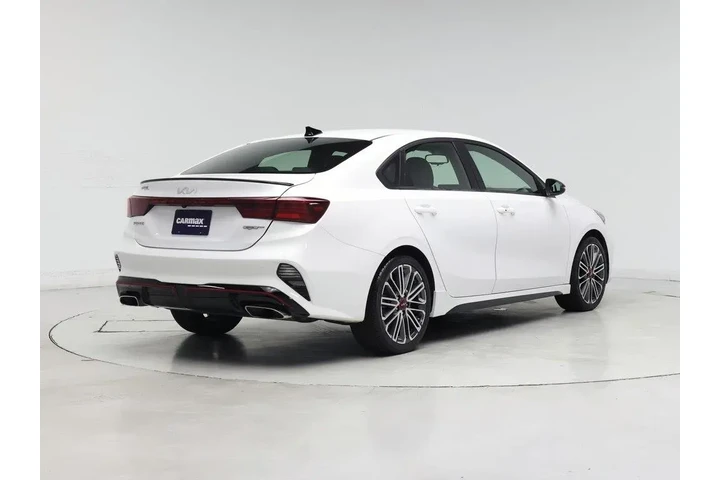 $20998 : Kia Forte 2022 GT 4dr Sedan image 8