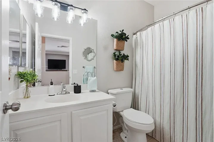 $1300 : 7000 Dillseed Dr, Las Vegas, N image 4