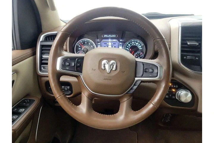 $36998 : Ram 1500 2020 4x4 Laramie 4d image 10