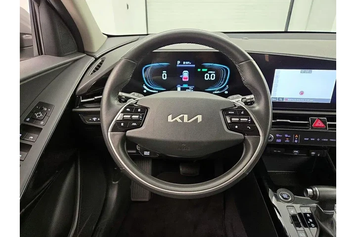 $24998 : Kia Niro 2023 EX 4dr Crossov image 10