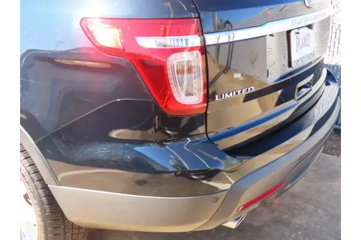 $12911 : Ford Explorer 2015 Limited 4 image 9