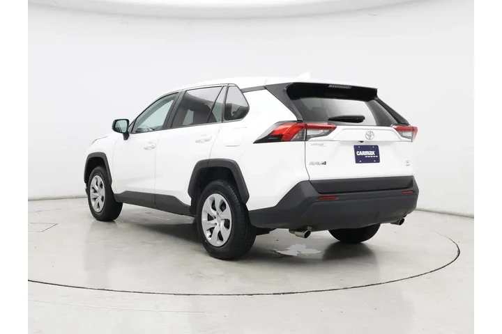 $26998 : Toyota RAV4 2024 AWD LE 4dr image 2