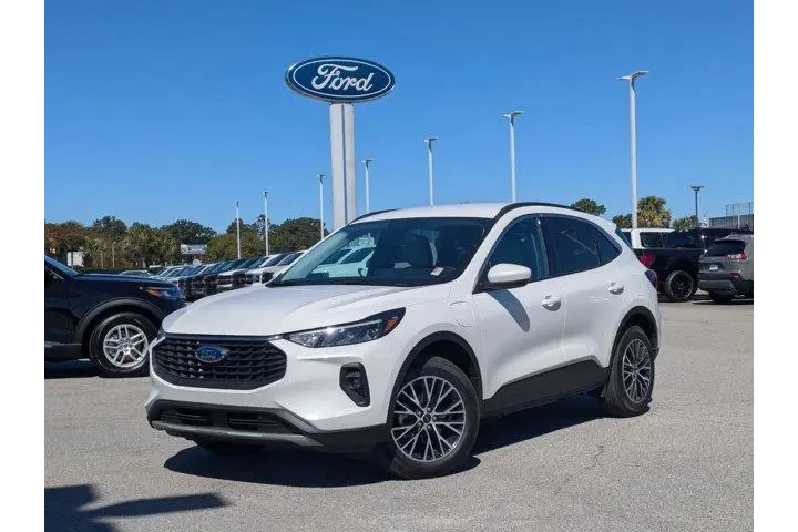 $30995 : Ford Escape Plug-In Hybrid 2 image 1