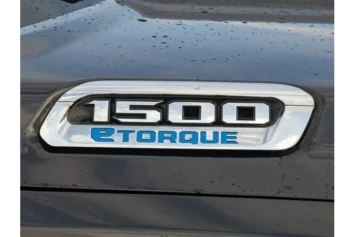 $35995 : Ram 1500 2022 4x4 Big Horn 4 image 9