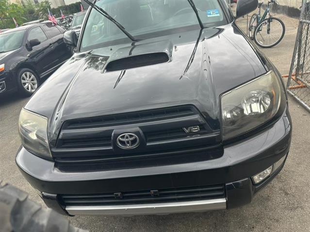 $6995 : Used 2004 4Runner 4dr SR5 Spo image 4