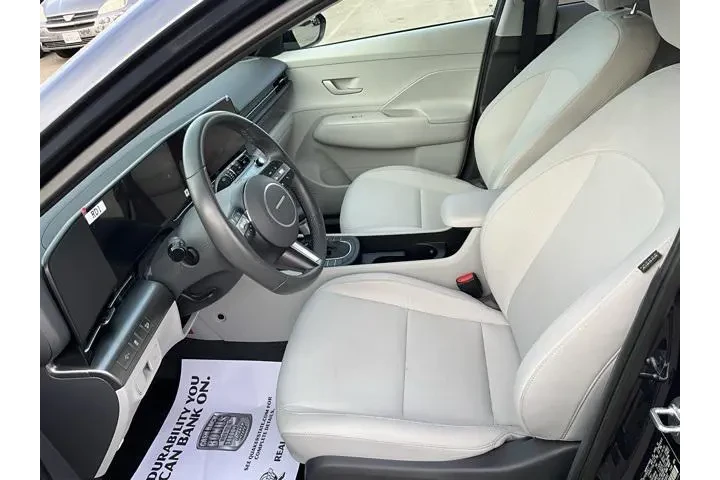 $21992 : Hyundai KONA 2025 AWD SEL 4d image 6