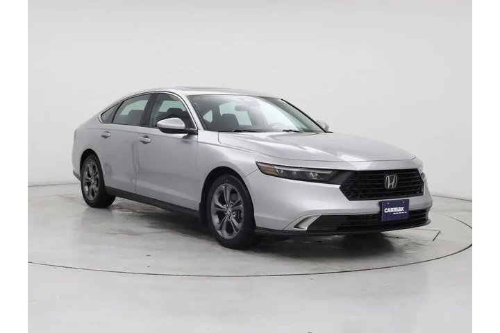 $26998 : Honda Accord 2024 EX 4dr Sed image 1