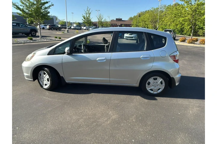 $10299 : 2012 Fit image 8