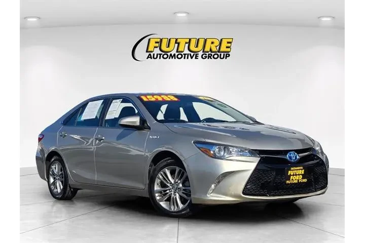$15988 : Toyota Camry Hybrid 2015 SE image 1