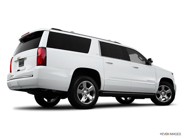 2015 Suburban image 5