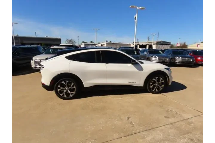 $20911 : Ford Mustang Mach-E 2022 AWD image 8