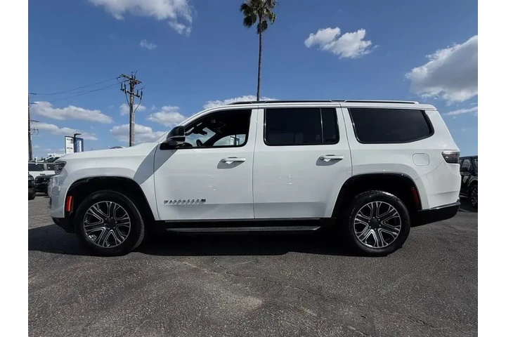 $38995 : Jeep Wagoneer 2024 4x2 Serie image 5