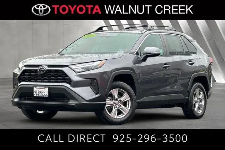 $30900 : Toyota RAV4 2024 AWD XLE 4dr image 1