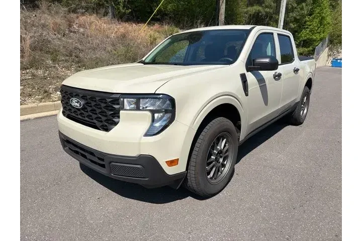 $26995 : Ford Maverick 2025 AWD XL 4d image 3