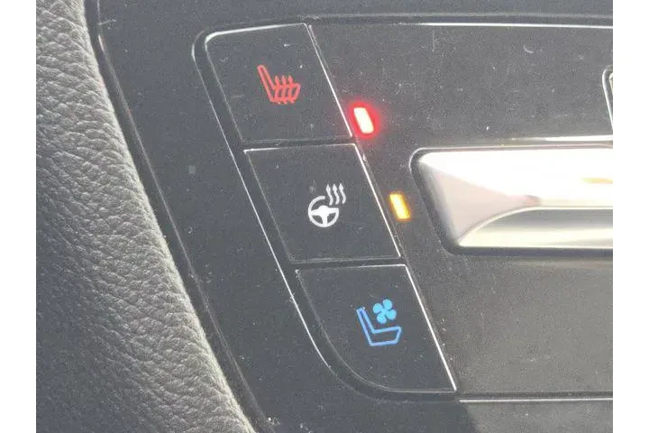 $32287 : Ford Explorer 2023 AWD Limit image 5