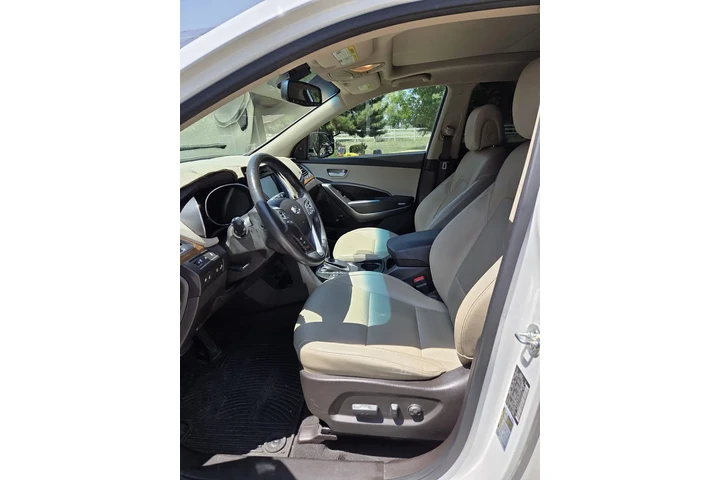$5000 : 2015 Hyundai Santa Fe Limited image 5