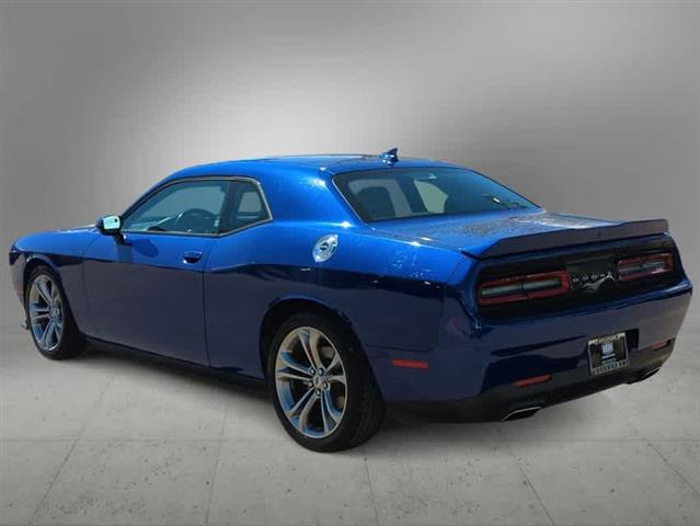 $24990 : Pre-Owned 2022 Dodge Challeng image 3
