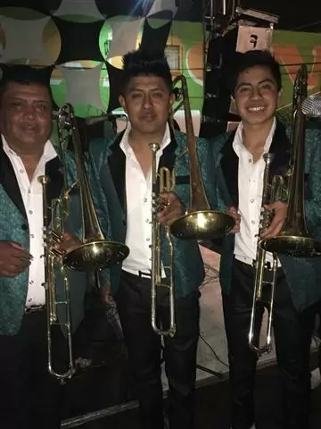 banda de tambora image 7