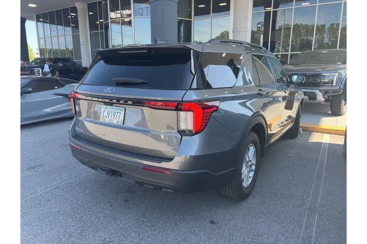 $36432 : Ford Explorer 2025 Active 4d image 4
