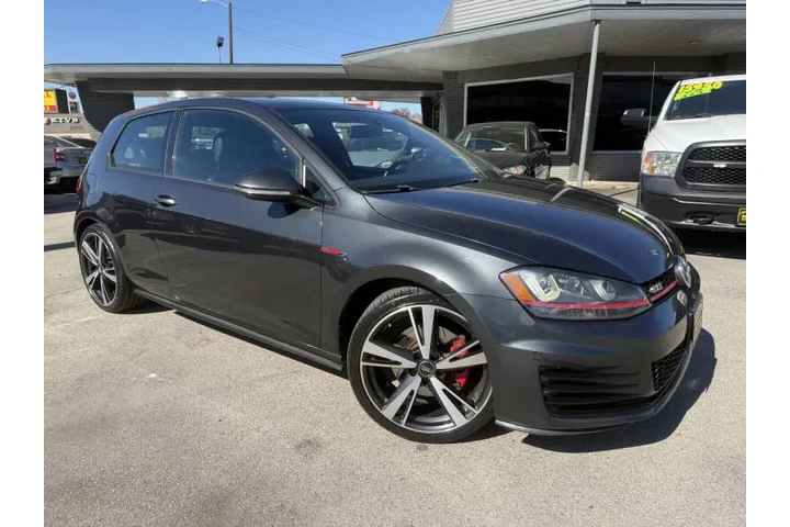 $11900 : 2015 Golf GTI SE image 9