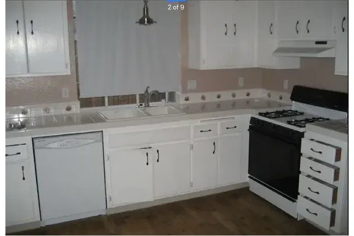 $1400 : Listo Casa image 3
