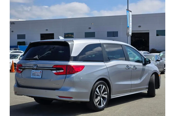 $29388 : Honda Odyssey 2021 Touring 4 image 7