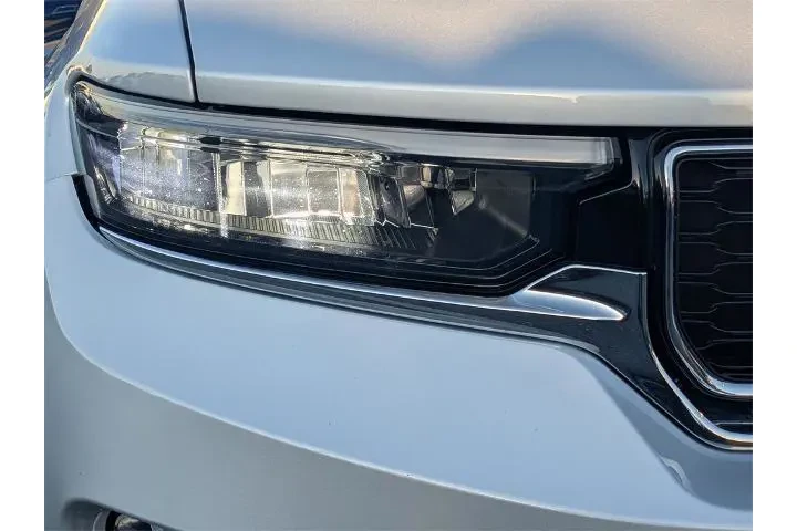 $26520 : Jeep Grand Cherokee 2023 4x4 image 10