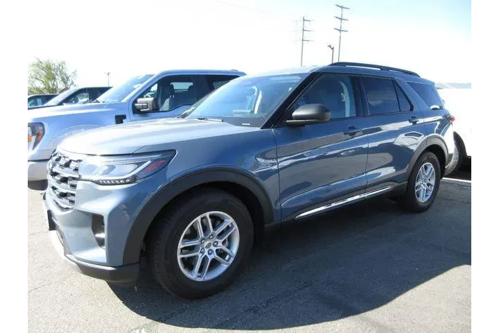 $34999 : Ford Explorer 2025 Active 4d image 1